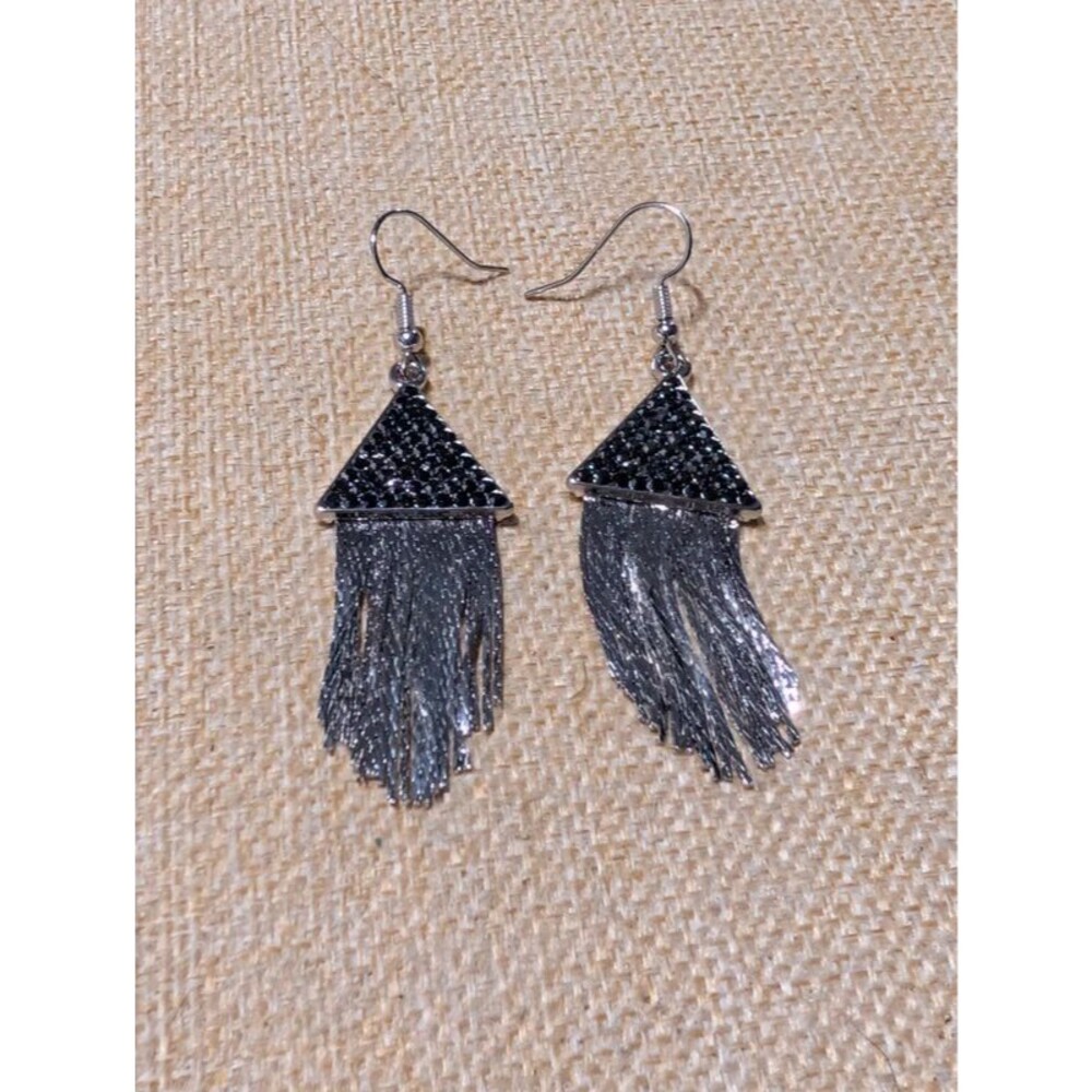 Rhinestone Silver Metallic Fringe Tassel Earrings Dangle Glam Art Deco